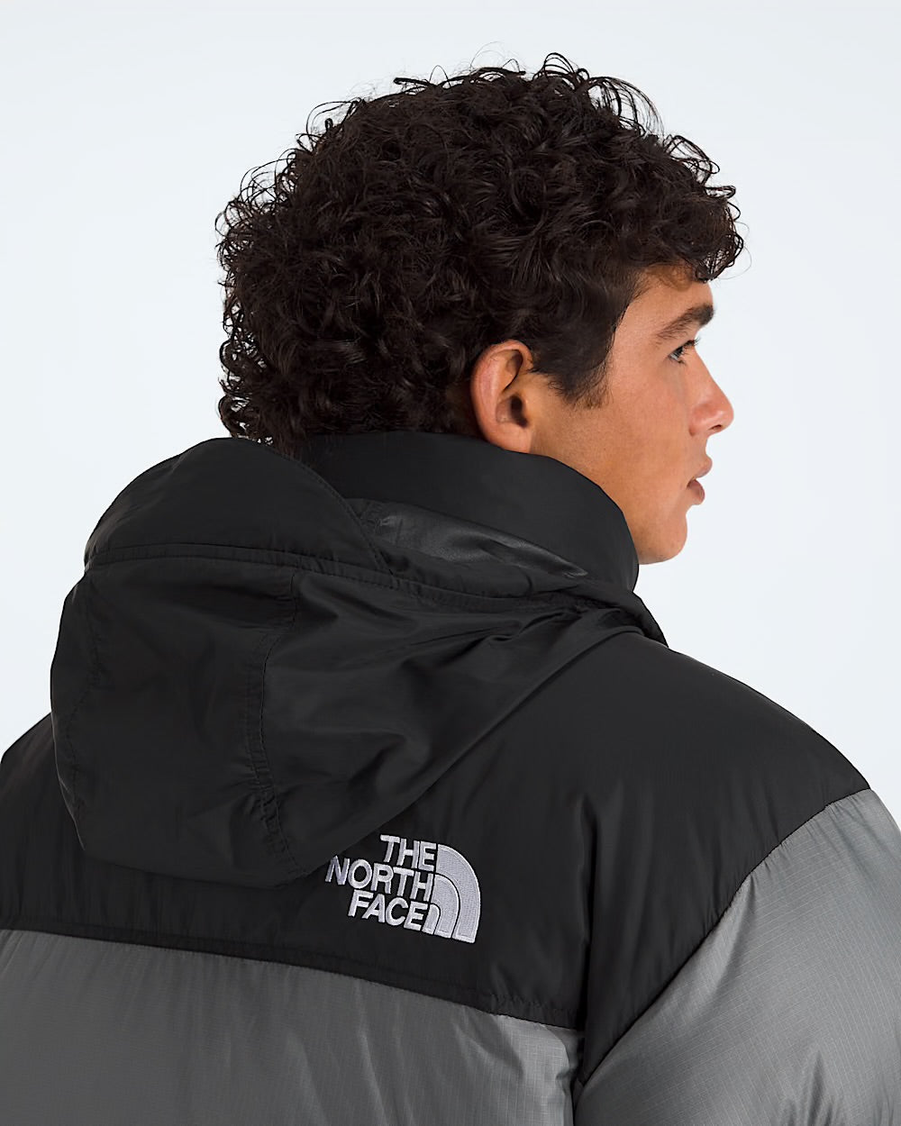 Men’s 1996 Retro Nuptse Jacket in Smoked Pearl