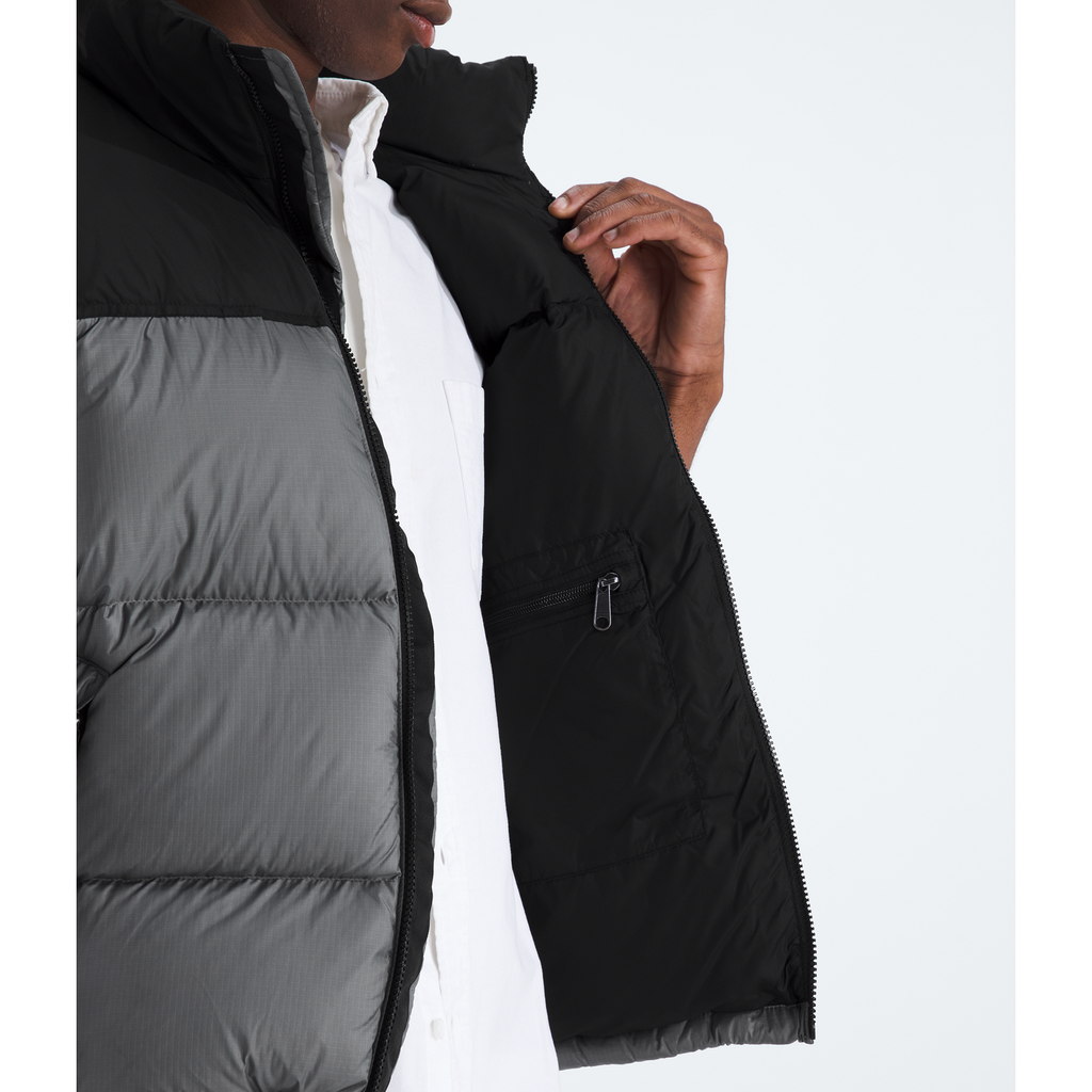 Men's 1996 Retro Nuptse Vest In Smoked Pearl